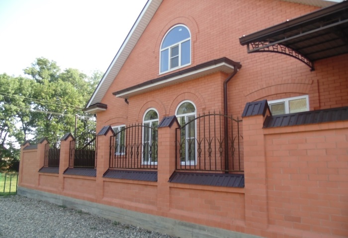 Упаковка и хранение керамического кирпича